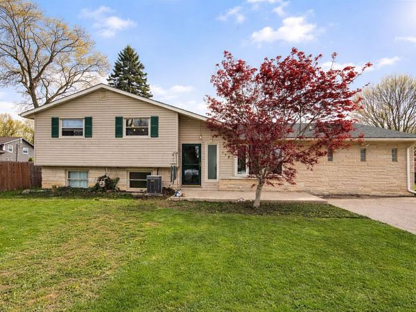 448 Ontario Avenue, Bellefontaine, OH 43311