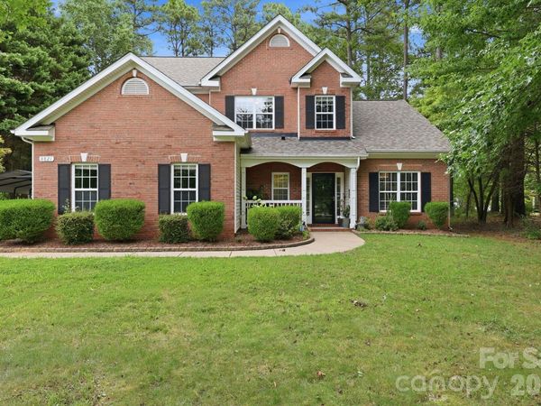 8821 Hambright Road, Huntersville, NC 28078