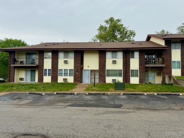 7596 Hazelcrest Drive , Unit F, Hazelwood, MO 63042