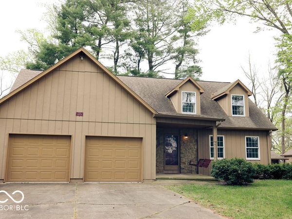 1221 S Poplar Street, Seymour, IN 47274