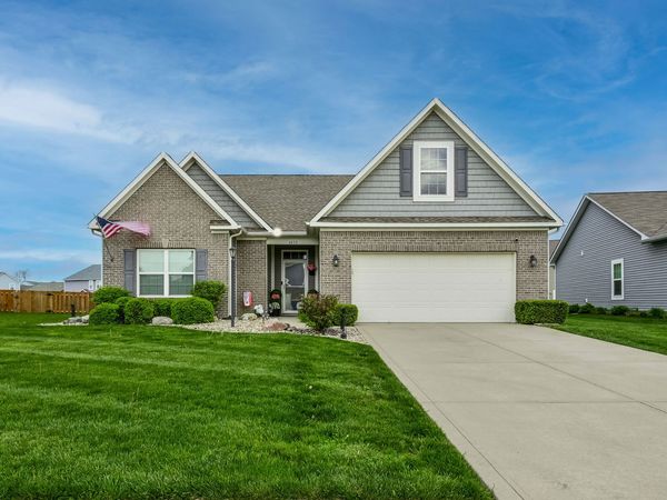 6432 W Waters Edge Court, Greenfield, IN 46140