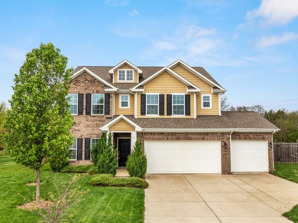 21445 Hanstock Drive, Noblesville, IN 46062