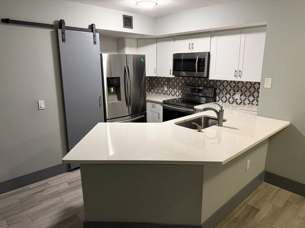 4211 San Marino Boulevard, Unit 105, West Palm Beach, FL 33409