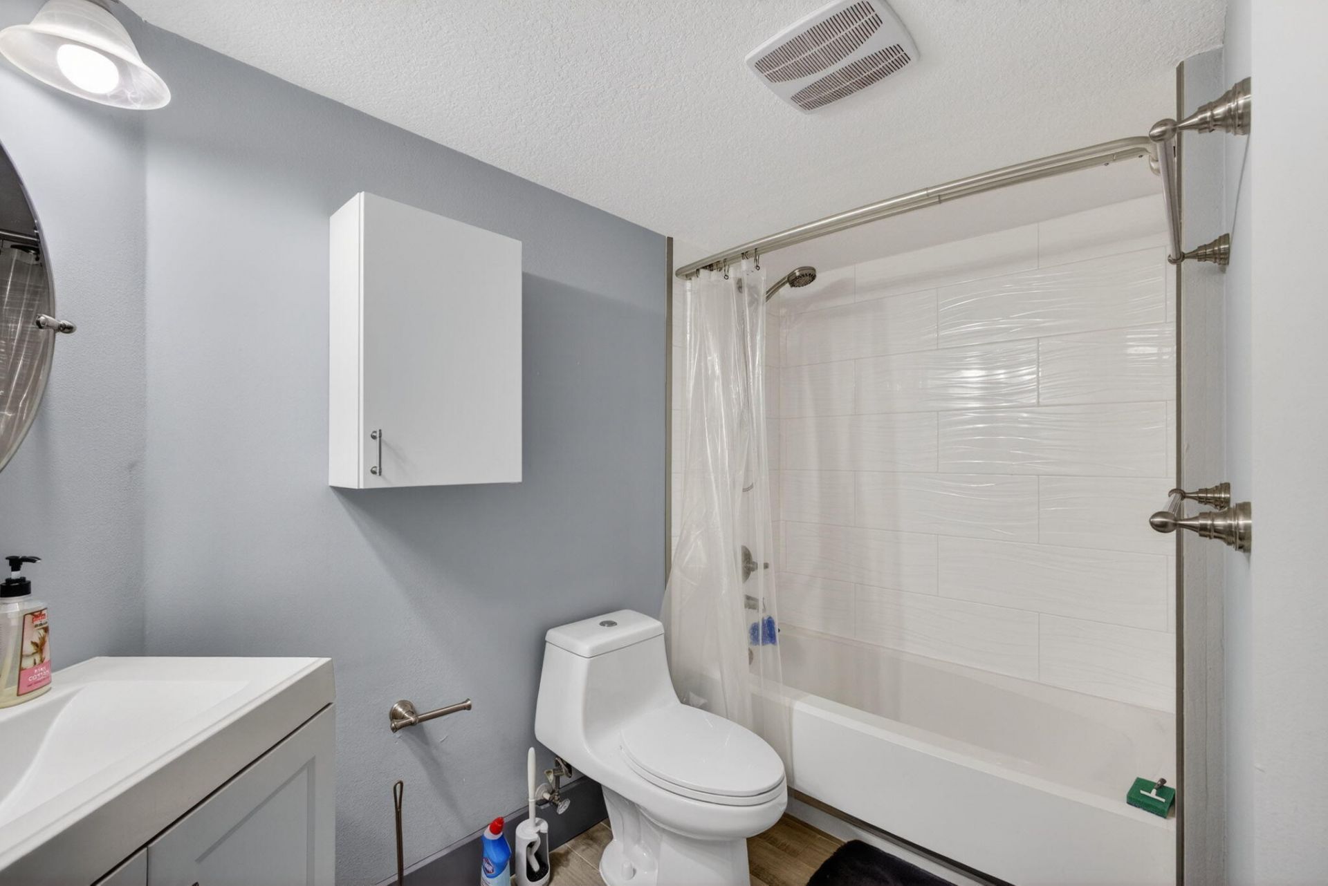 4211 San Marino Boulevard, Unit 105, West Palm Beach, FL 33409 Photo