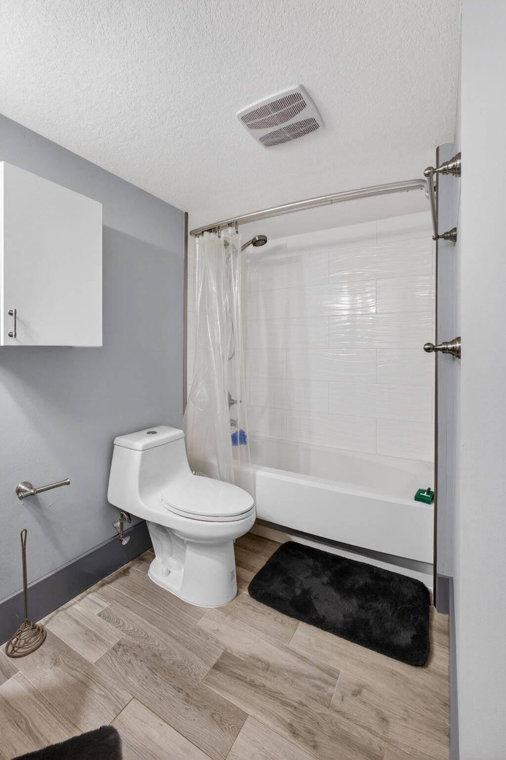 4211 San Marino Boulevard, Unit 105, West Palm Beach, FL 33409 Photo