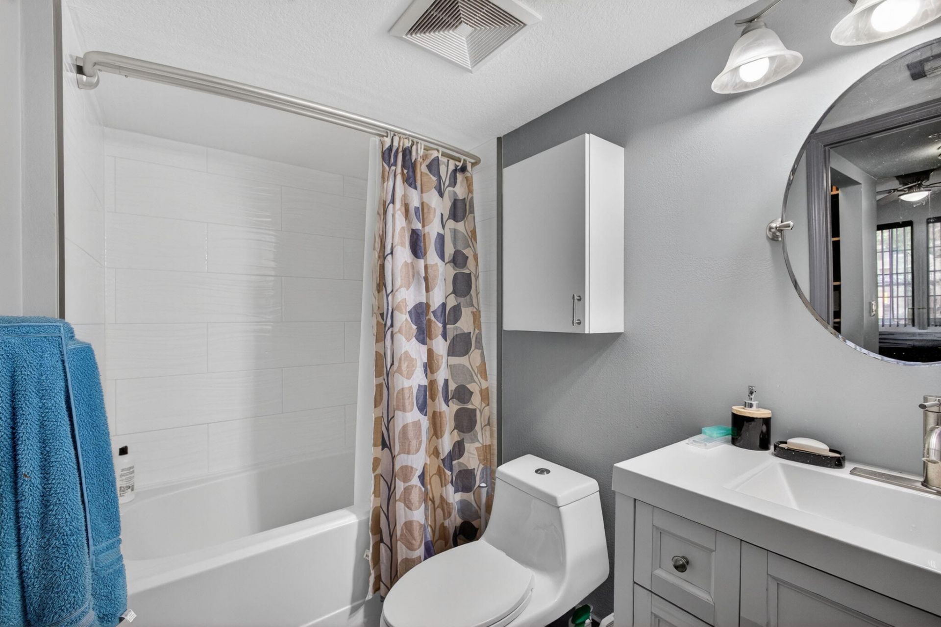 4211 San Marino Boulevard, Unit 105, West Palm Beach, FL 33409 Photo