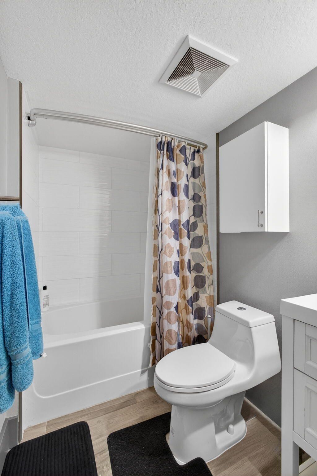 4211 San Marino Boulevard, Unit 105, West Palm Beach, FL 33409 Photo