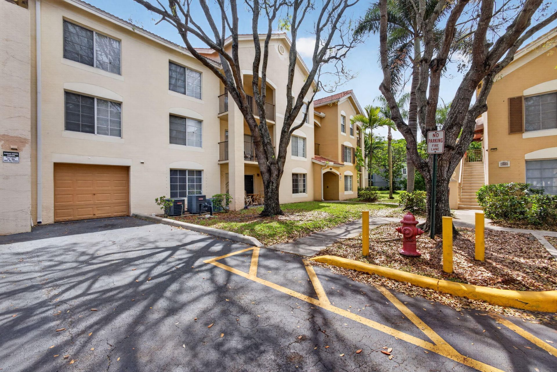 4211 San Marino Boulevard, Unit 105, West Palm Beach, FL 33409 Photo
