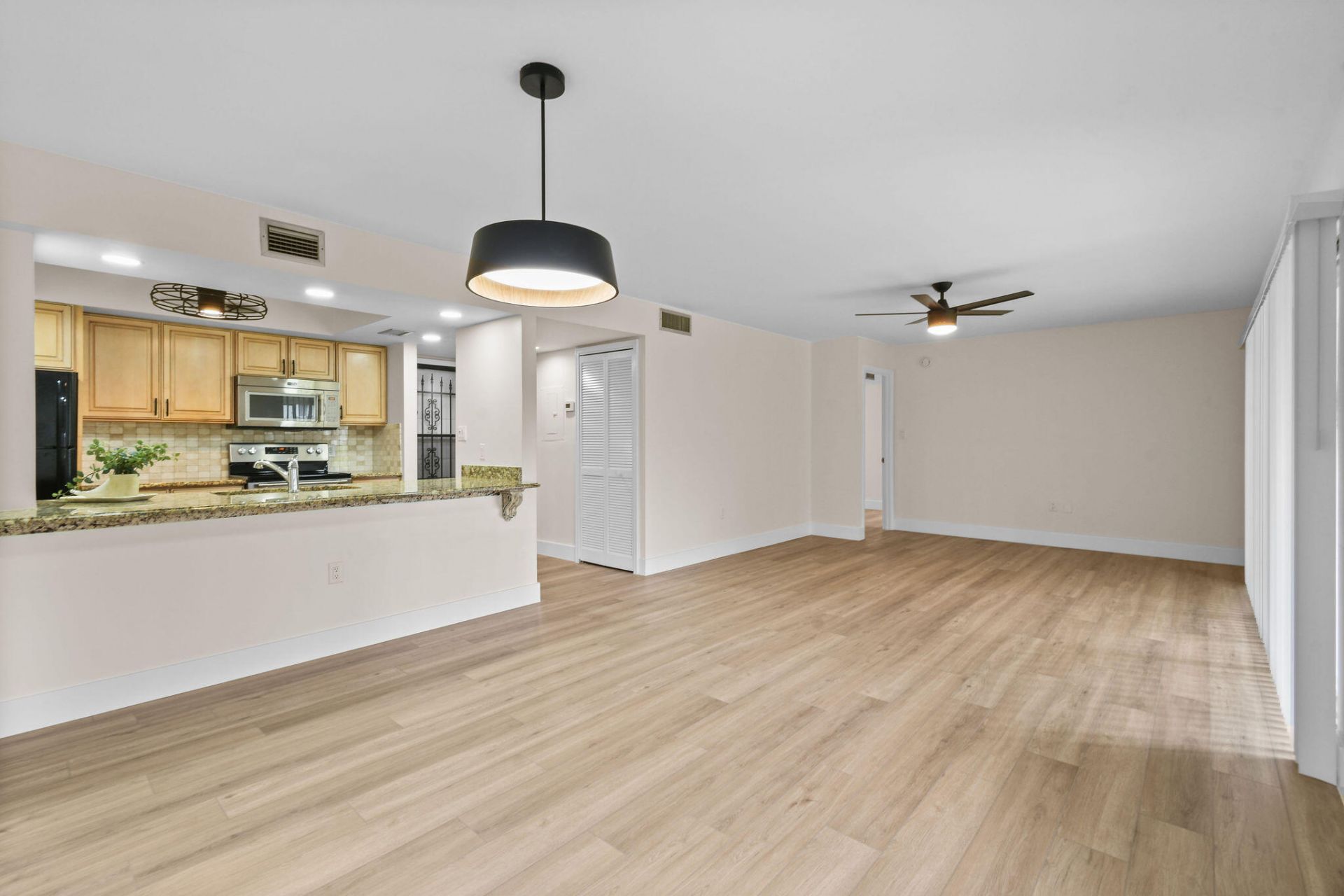 2233 NW 22nd Avenue, Unit 102, Stuart, FL 34994 Photo