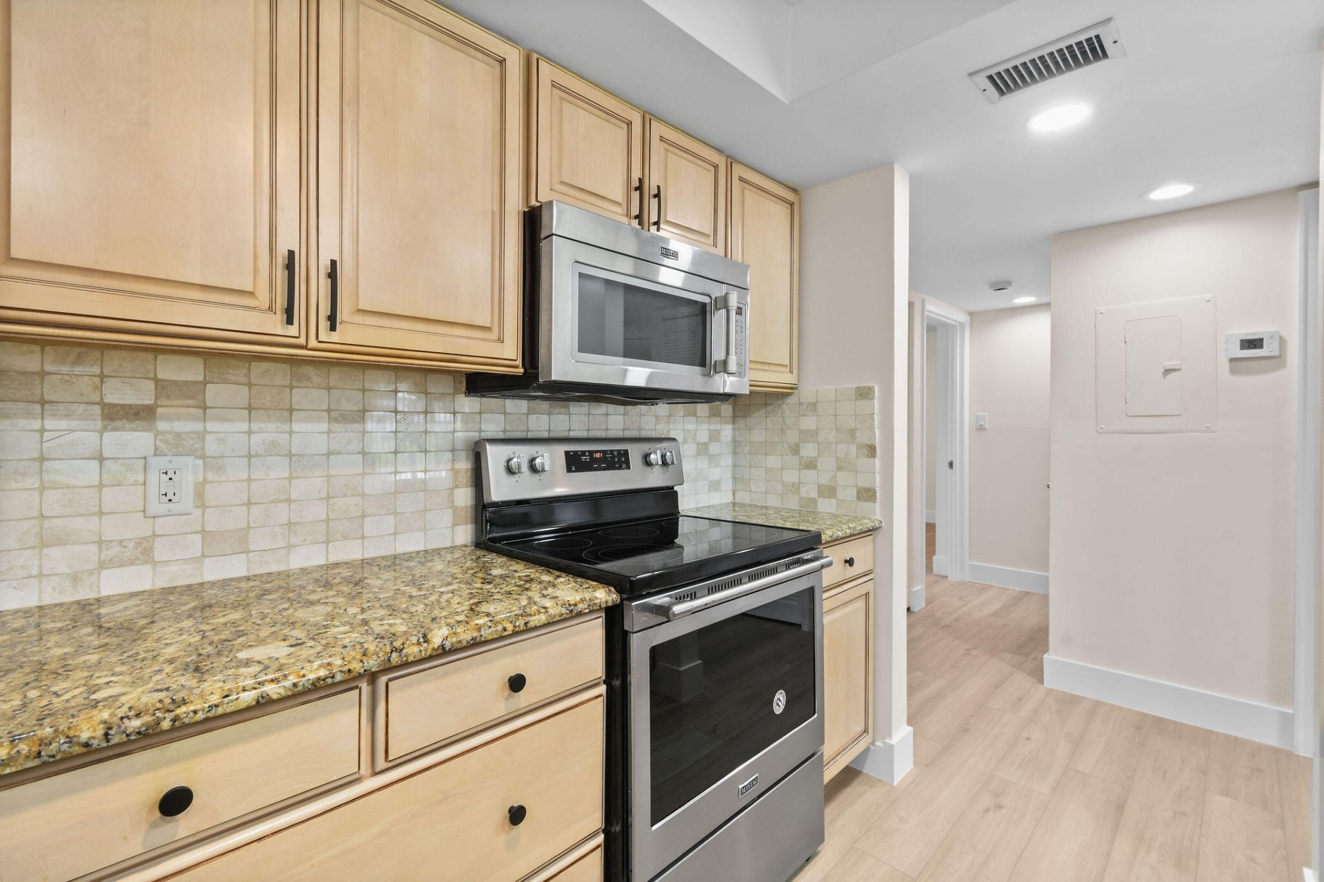 2233 NW 22nd Avenue, Unit 102, Stuart, FL 34994 Photo