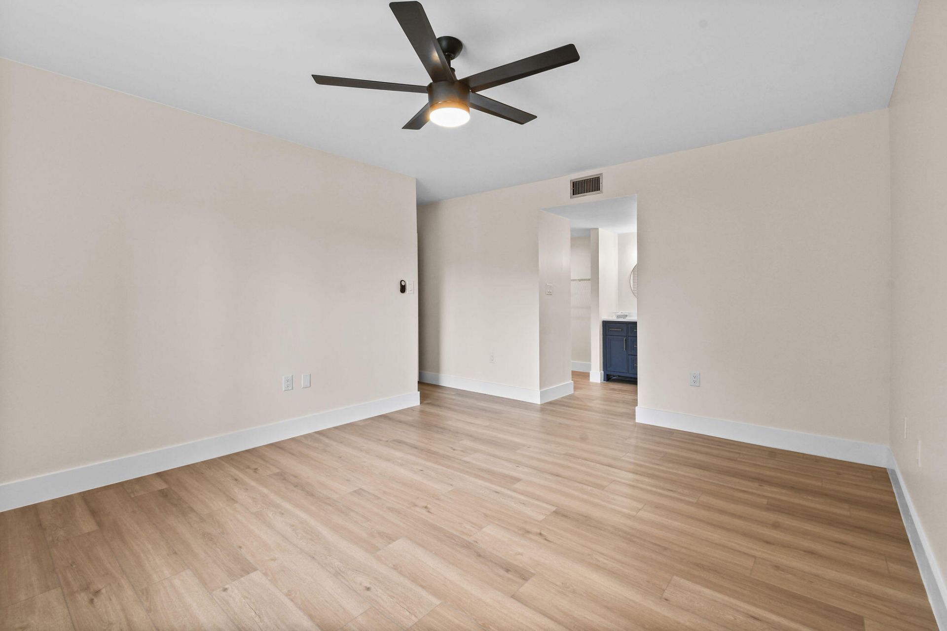 2233 NW 22nd Avenue, Unit 102, Stuart, FL 34994 Photo