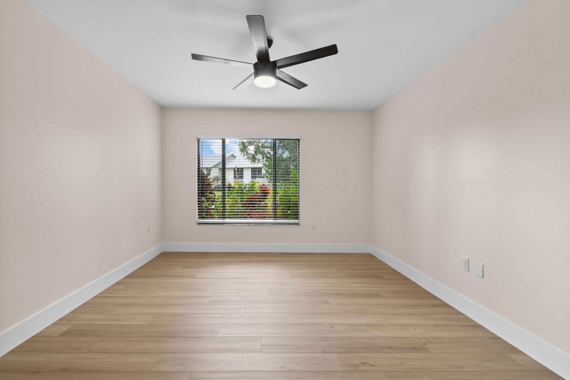 2233 NW 22nd Avenue, Unit 102, Stuart, FL 34994 Photo