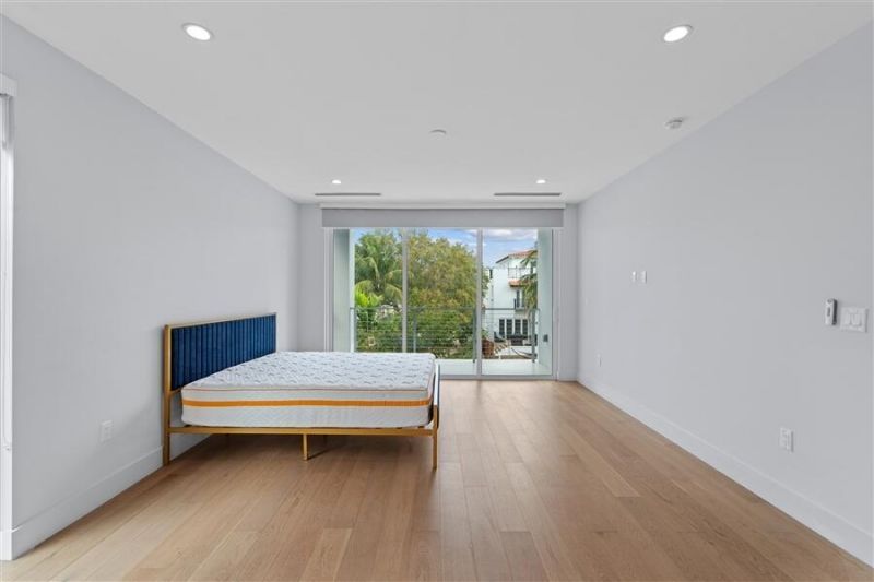 605 SW 12th Street, Fort Lauderdale, FL 33315 Photo