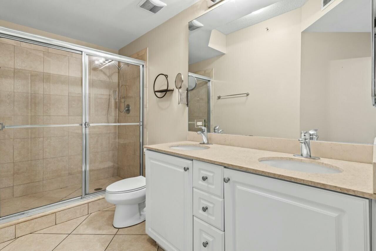 1690 Renaissance Commons Boulevard, Unit 1125, Boynton Beach, FL 33426 Photo