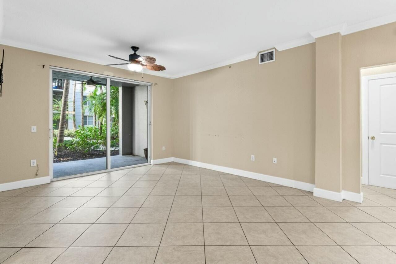 1690 Renaissance Commons Boulevard, Unit 1125, Boynton Beach, FL 33426 Photo