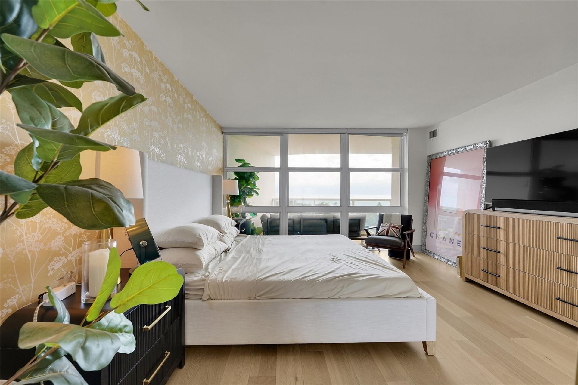 2841 N Ocean Boulevard, Unit 1004, Fort Lauderdale, FL 33308 Photo