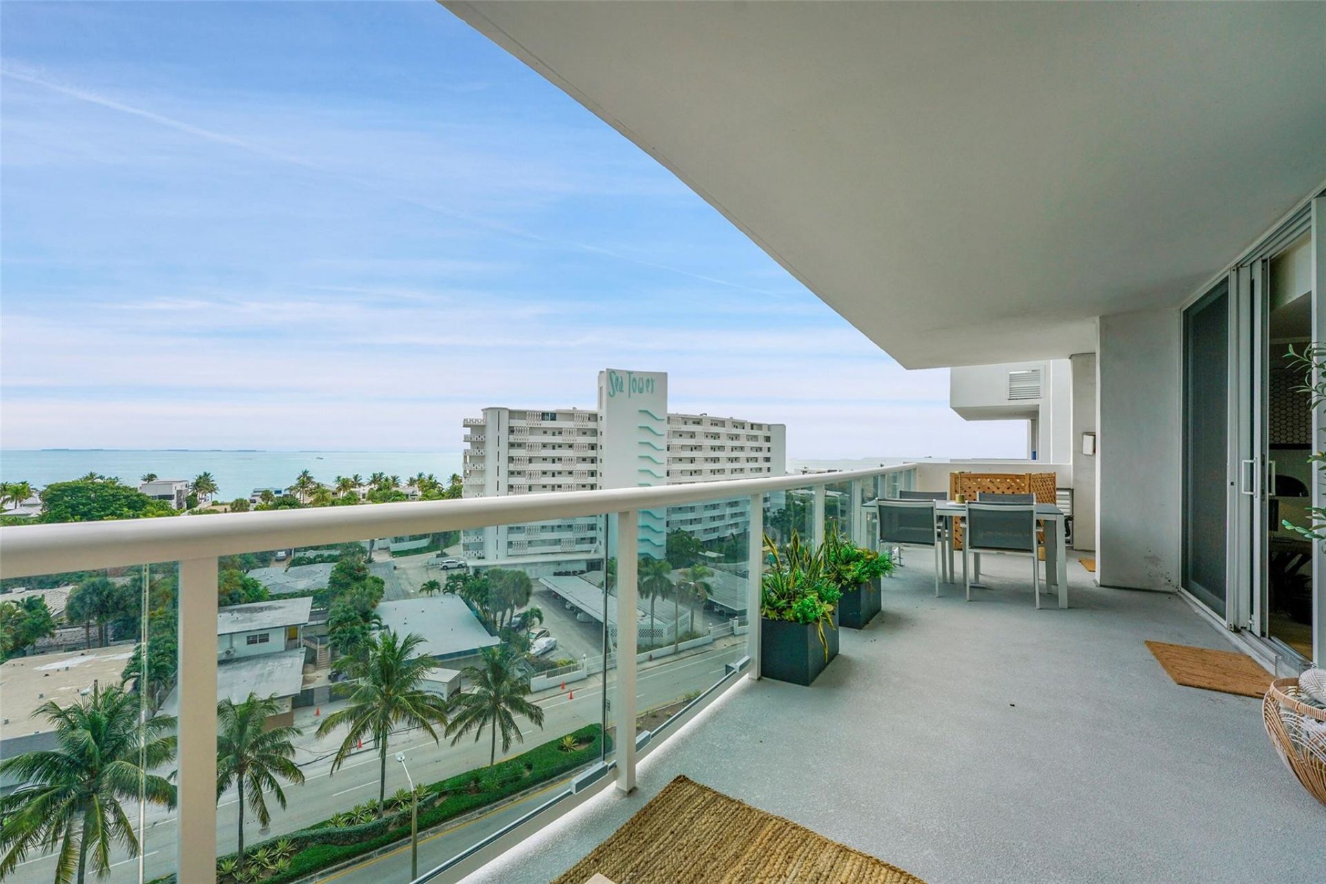 2841 N Ocean Boulevard, Unit 1004, Fort Lauderdale, FL 33308 Photo