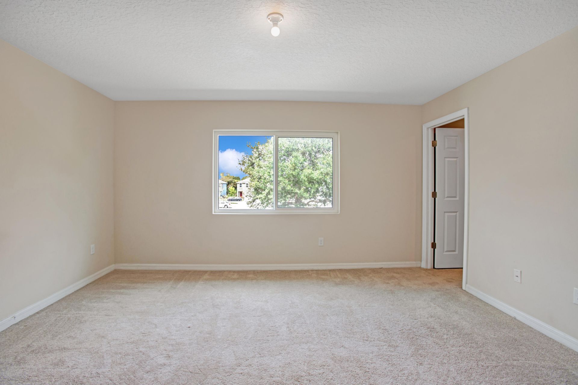 3343 Liberty Square Way, Unit 104, Fort Pierce, FL 34982 Photo