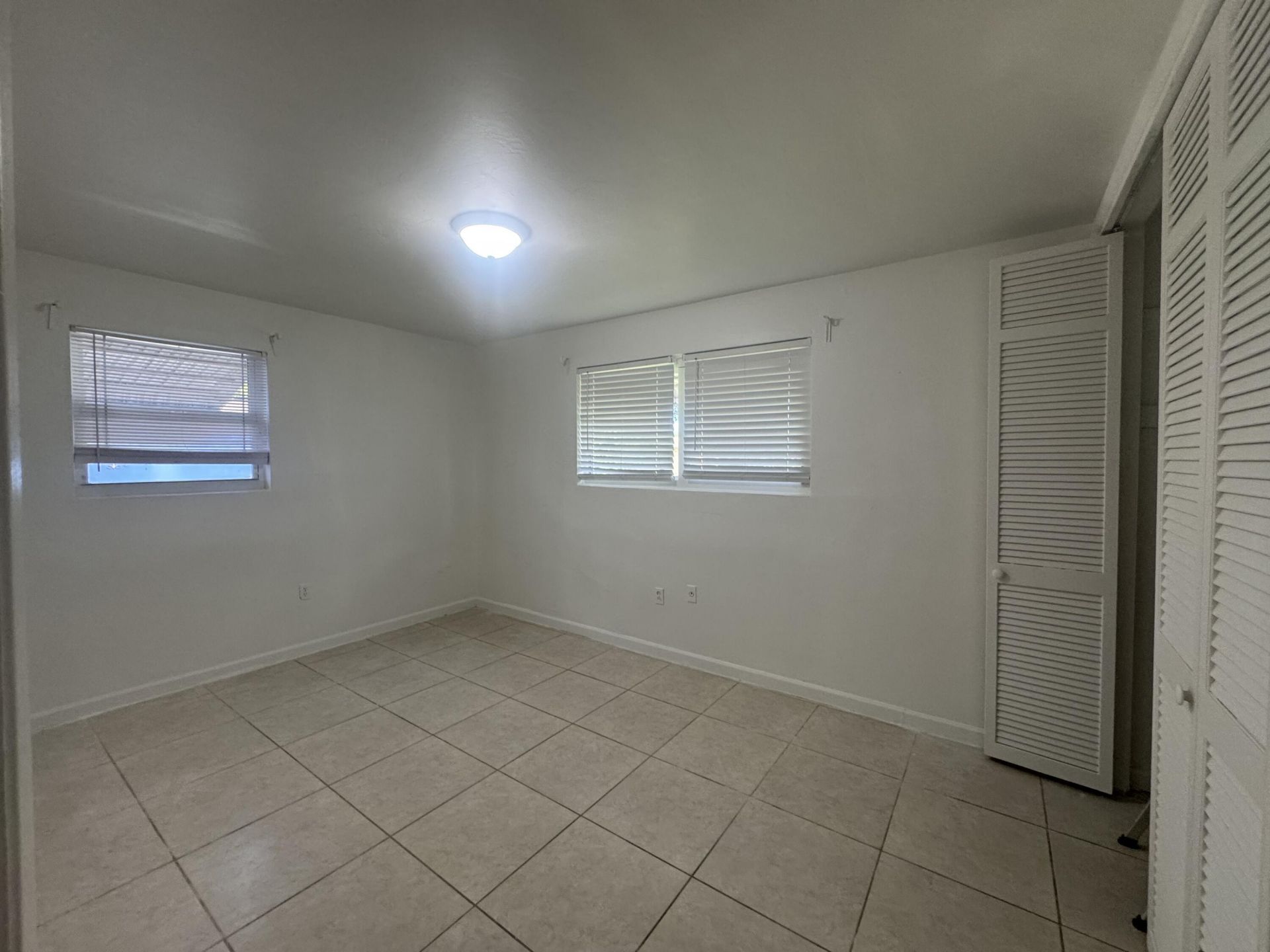 7821 NW 14th Street, Pembroke Pines, FL 33024 Photo
