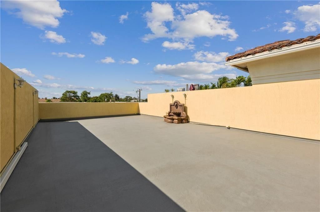 1416 NE 4th Court, Unit 1416, Fort Lauderdale, FL 33301 Photo