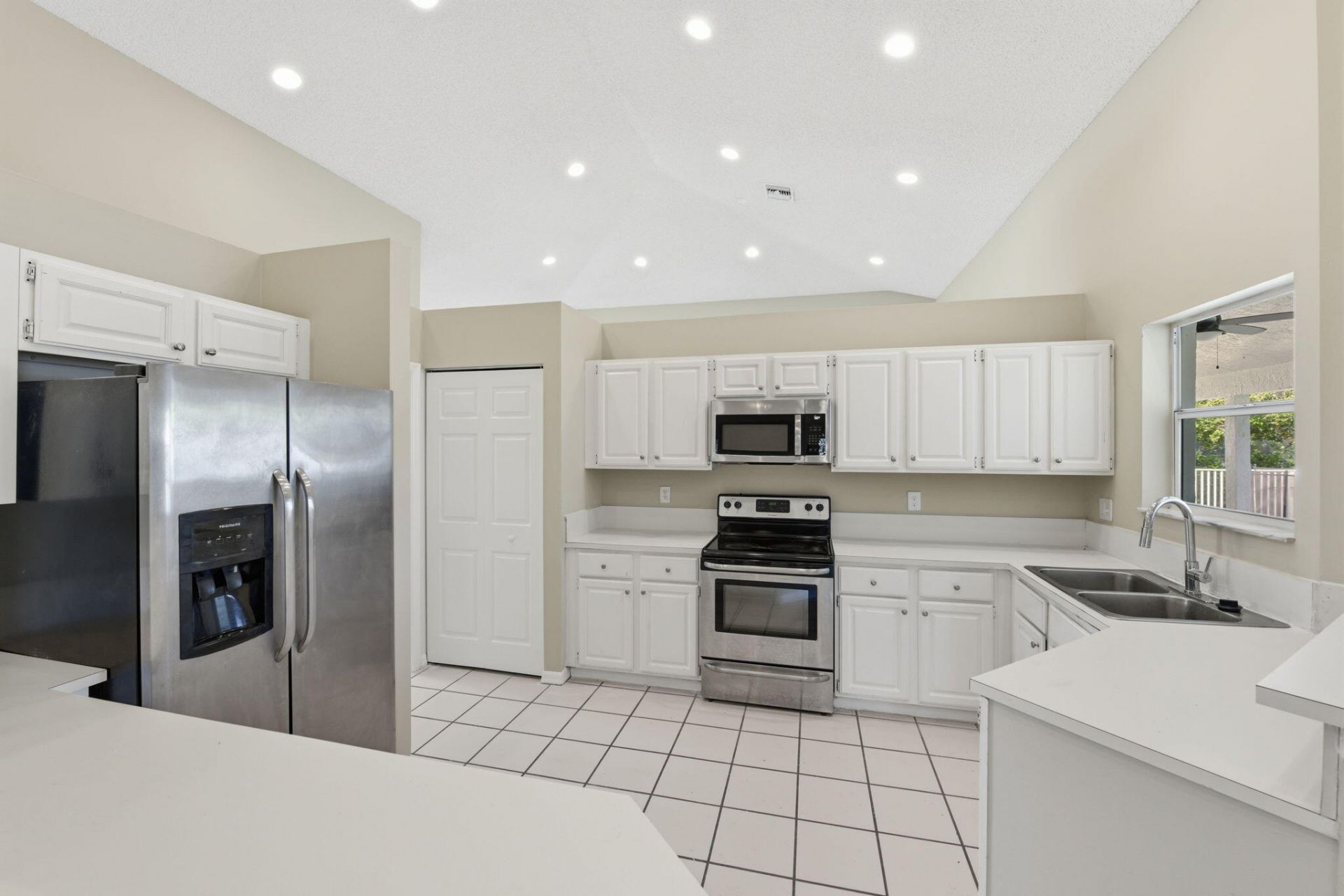 22201 Collington Drive, Boca Raton, FL 33428 Photo