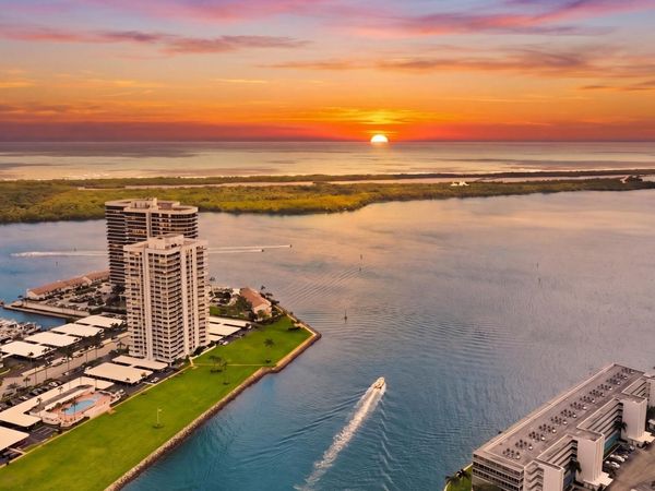 1109 E Marine Way E, Unit L4r, North Palm Beach, FL 33408