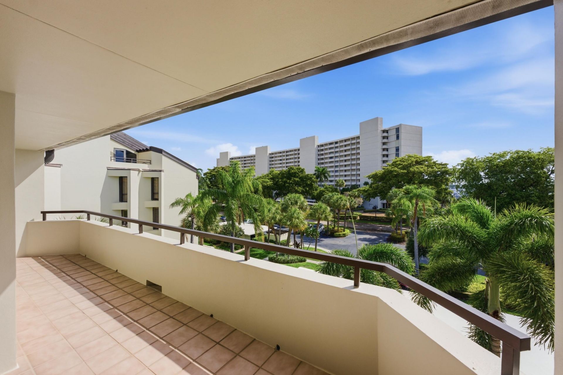 1109 E Marine Way E, Unit L4r, North Palm Beach, FL 33408 Photo