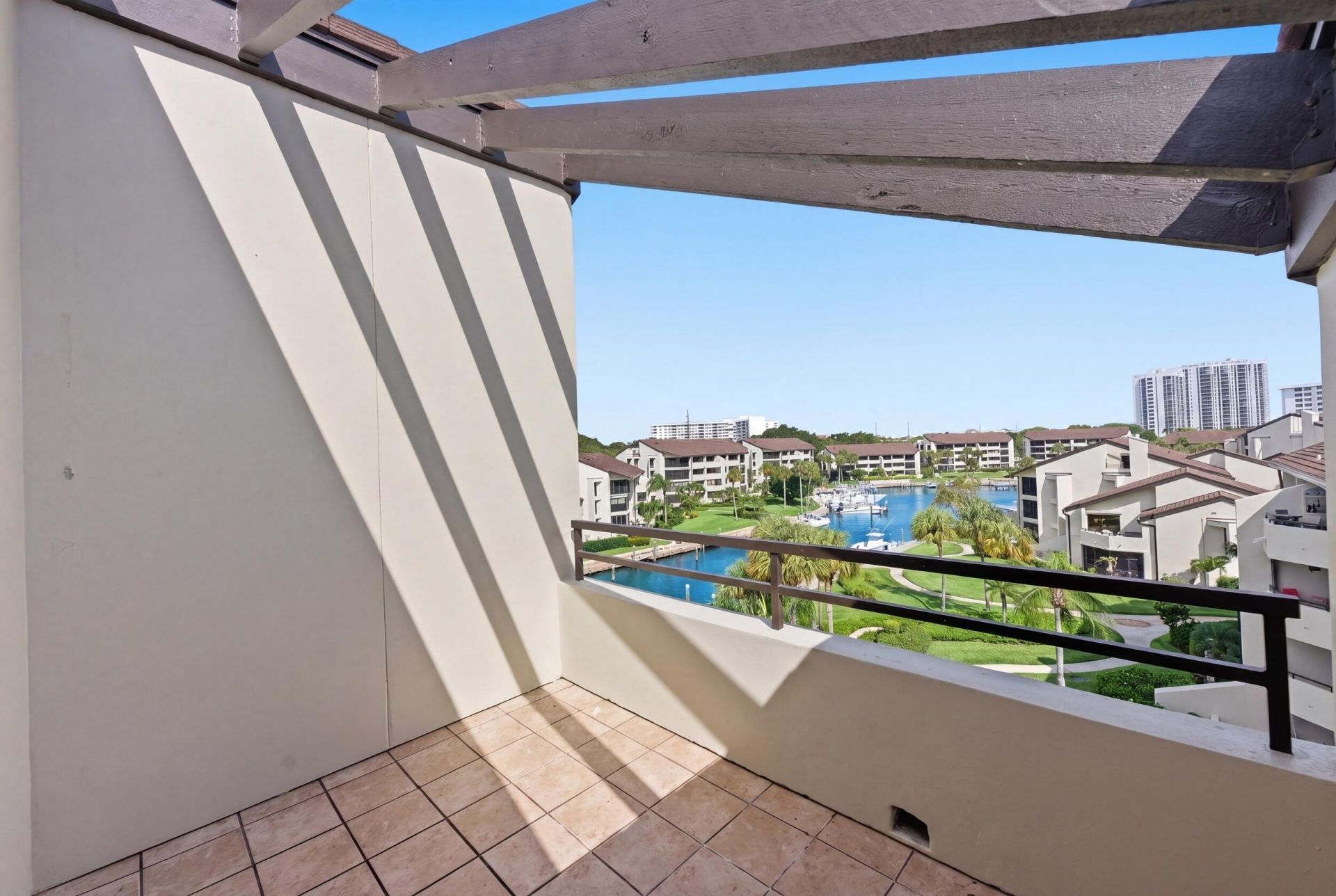 1109 E Marine Way E, Unit L4r, North Palm Beach, FL 33408 Photo