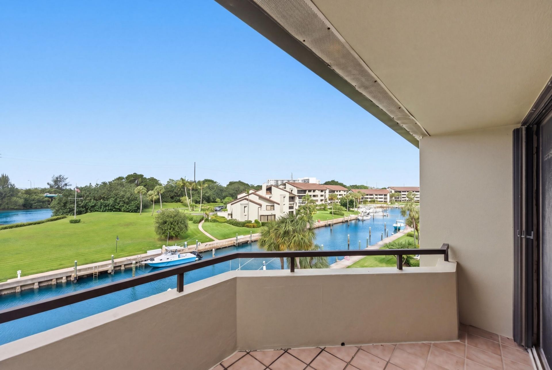 1109 E Marine Way E, Unit L4r, North Palm Beach, FL 33408 Photo