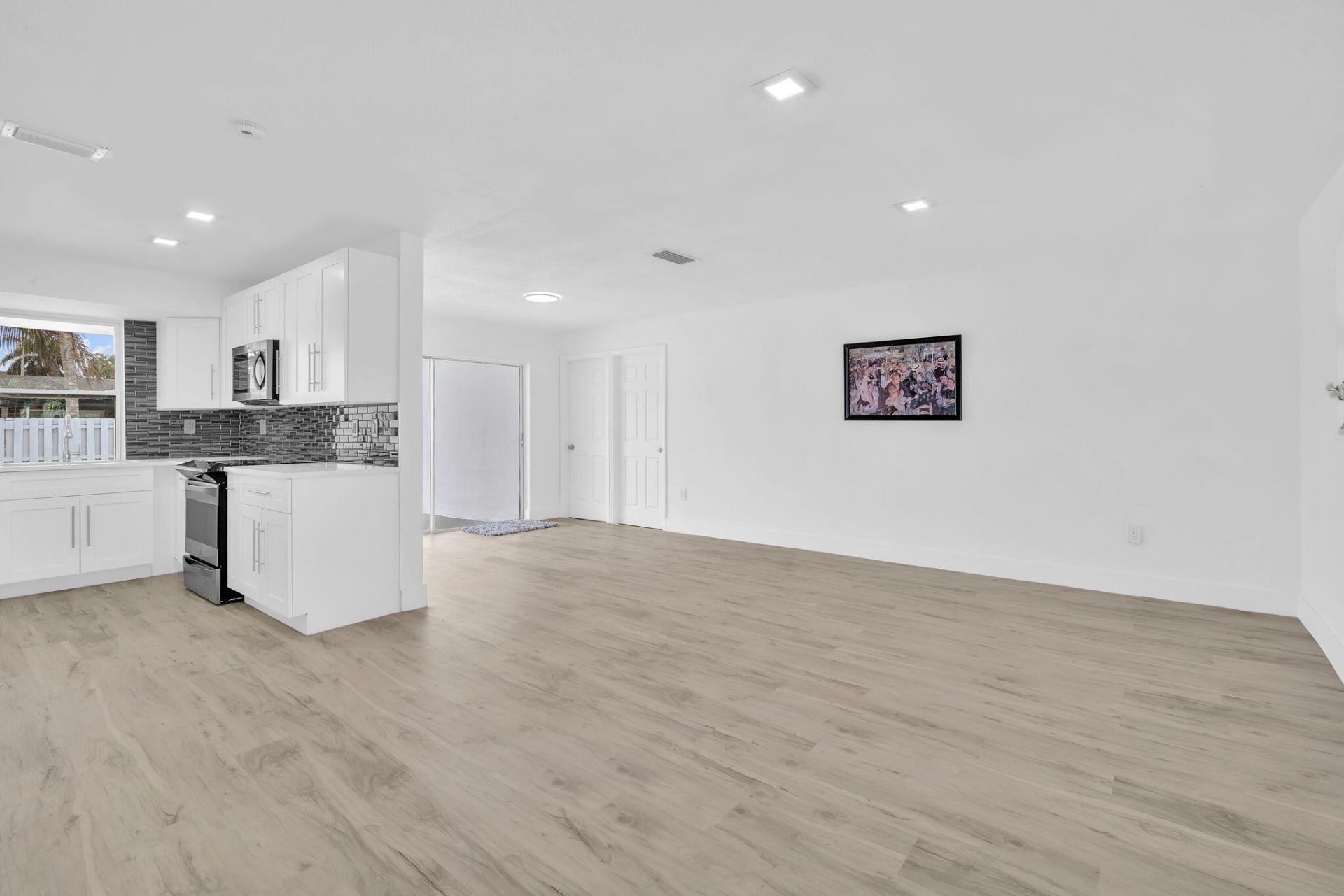 9490 NW 20th Place, Sunrise, FL 33322 Photo