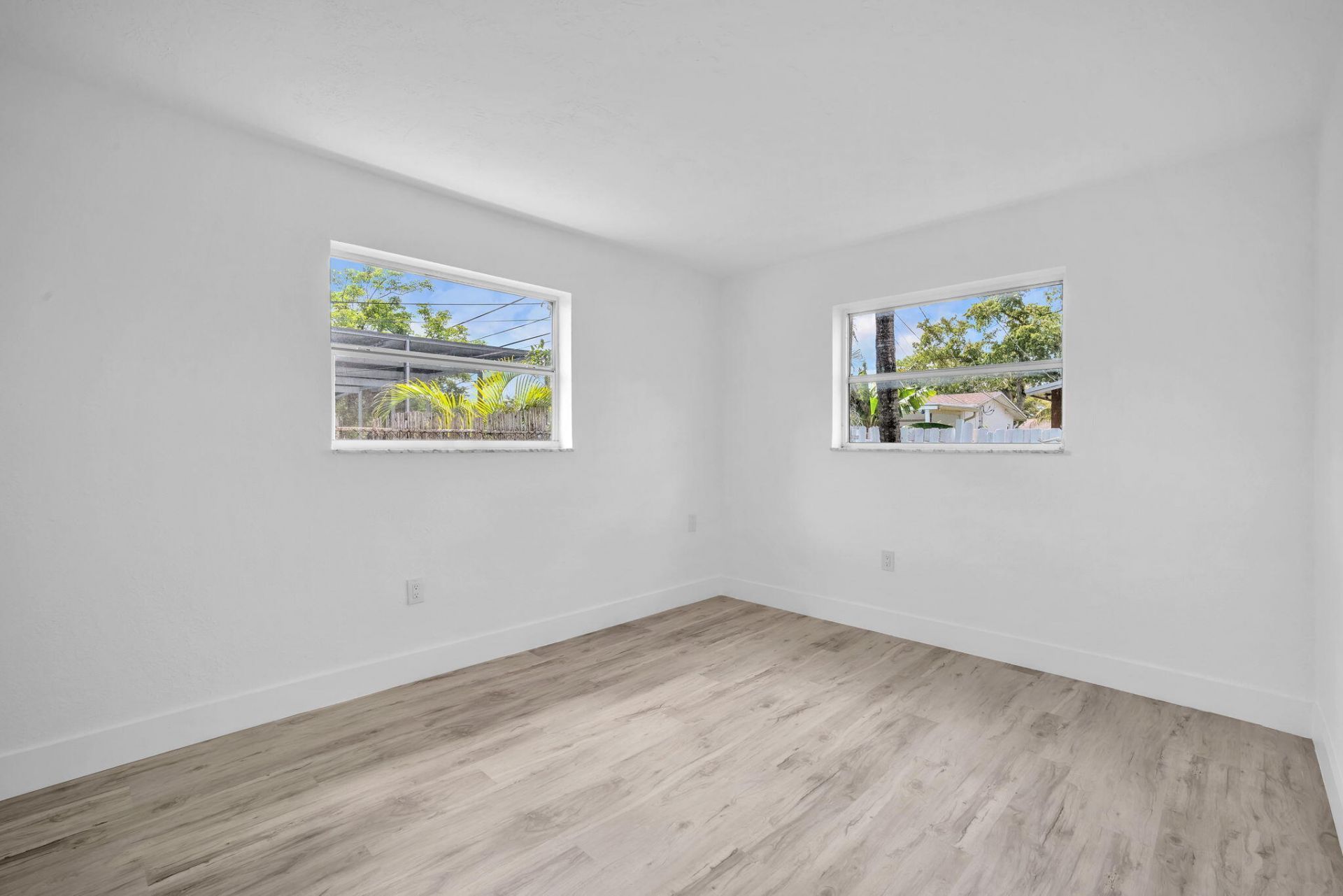 9490 NW 20th Place, Sunrise, FL 33322 Photo