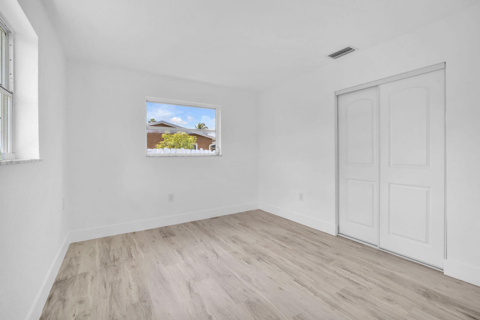 9490 NW 20th Place, Sunrise, FL 33322 Photo