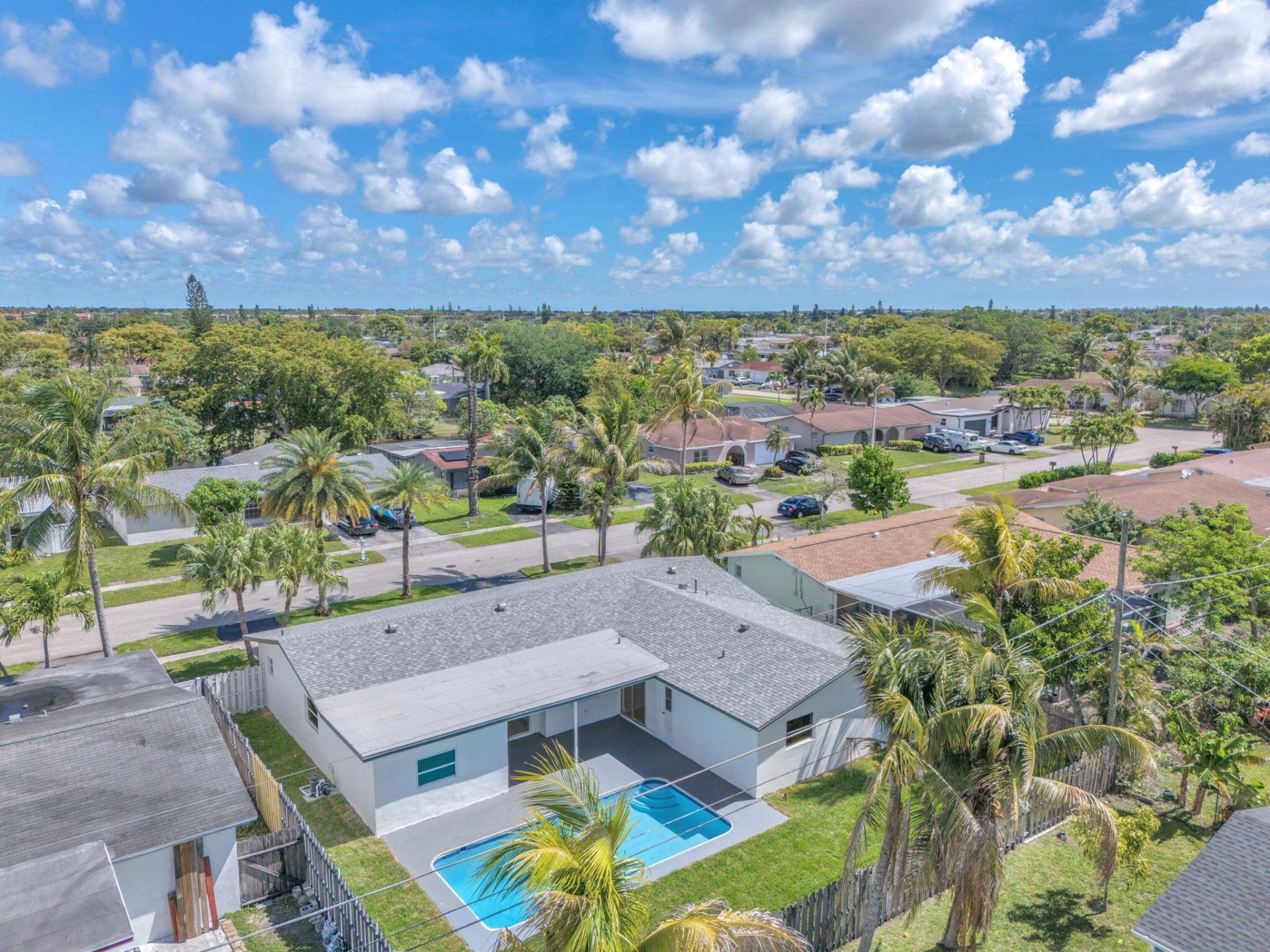 9490 NW 20th Place, Sunrise, FL 33322 Photo