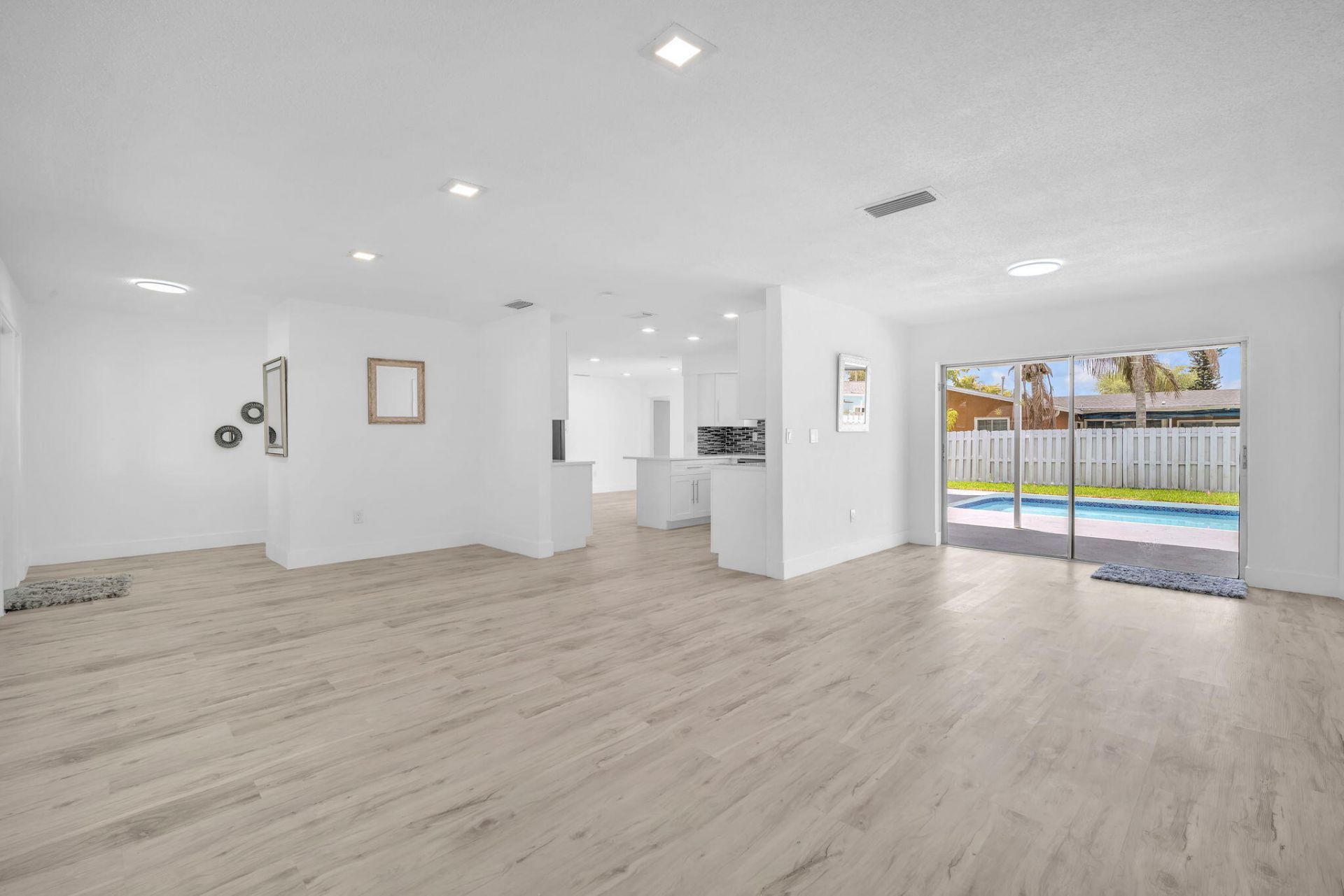 9490 NW 20th Place, Sunrise, FL 33322 Photo