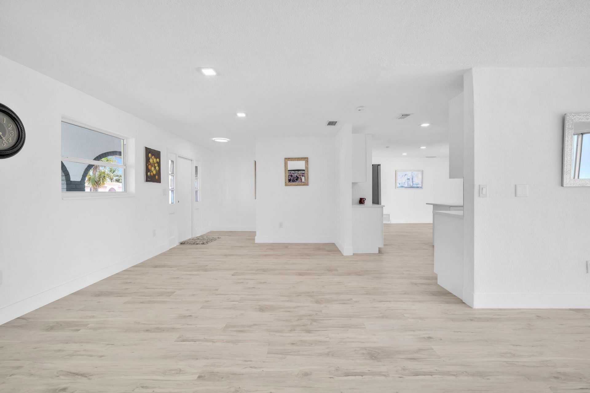 9490 NW 20th Place, Sunrise, FL 33322 Photo