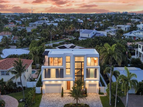 365 NE 3rd Street, Boca Raton, FL 33432