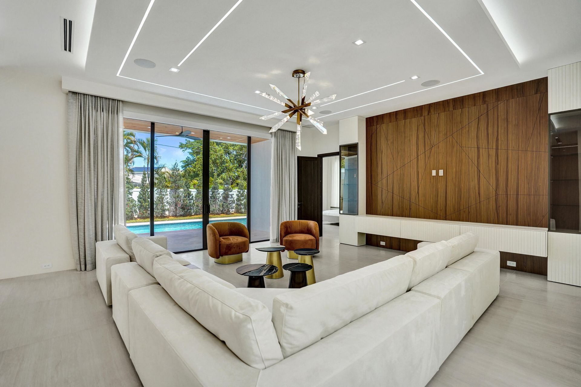 365 NE 3rd Street, Boca Raton, FL 33432 Photo