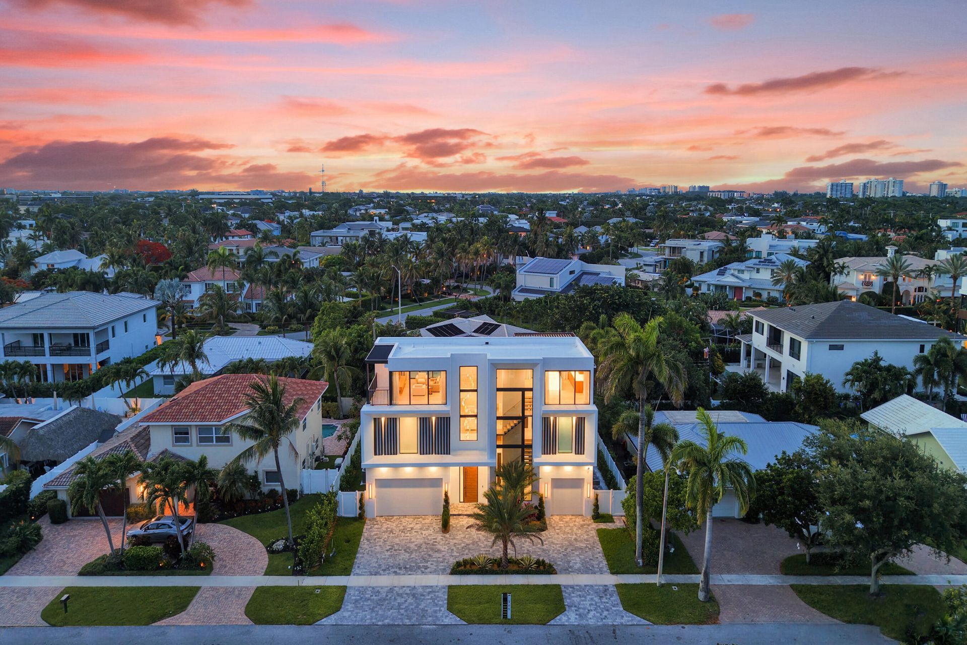 365 NE 3rd Street, Boca Raton, FL 33432 Photo