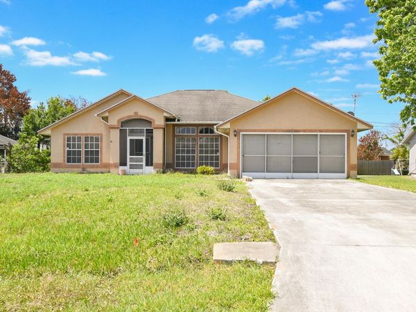 1810 SW Mcallister Lane, Port St. Lucie, FL 34953