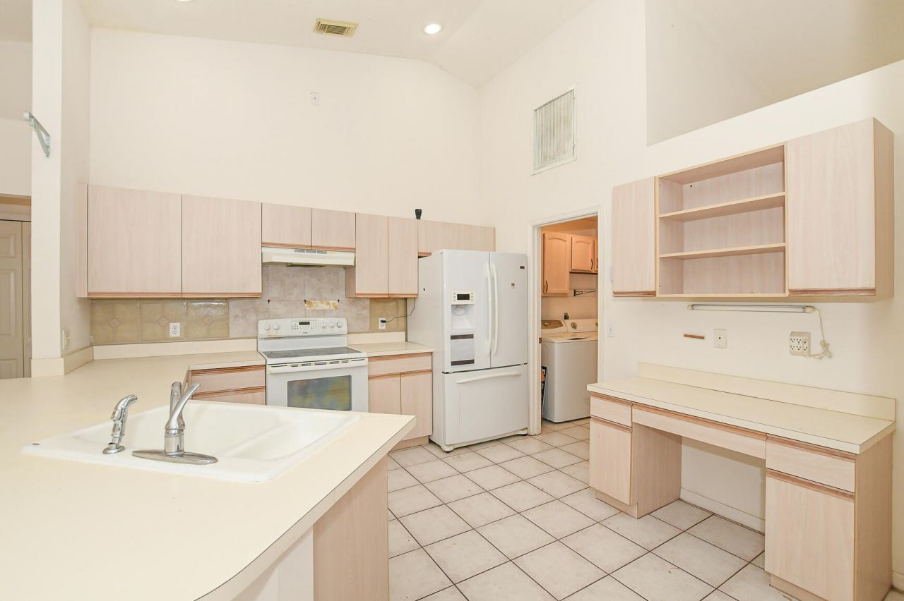 1810 SW Mcallister Lane, Port Saint Lucie, FL 34953 Photo