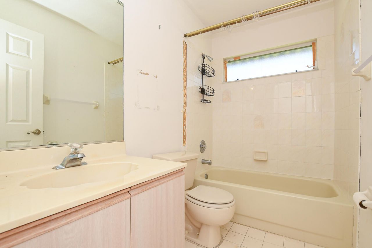 1810 SW Mcallister Lane, Port Saint Lucie, FL 34953 Photo