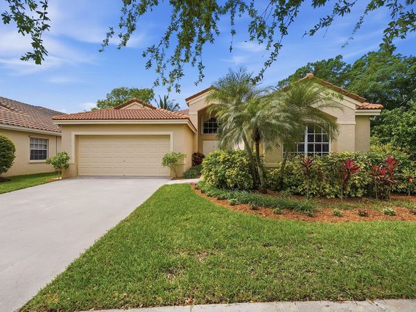 477 Cameron Drive, Weston, FL 33326