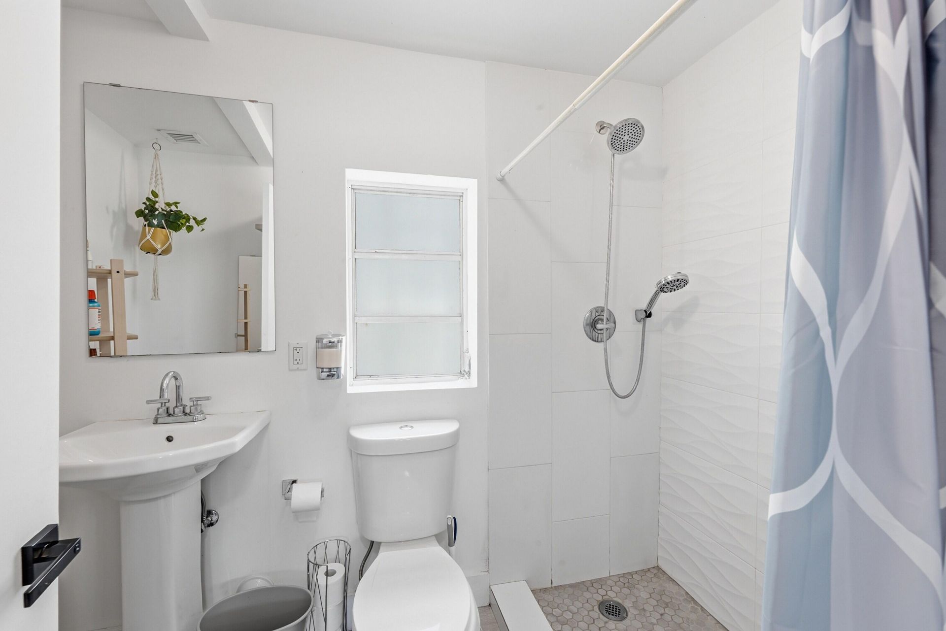 7700 NE 1st Court, Miami, FL 33138 Photo