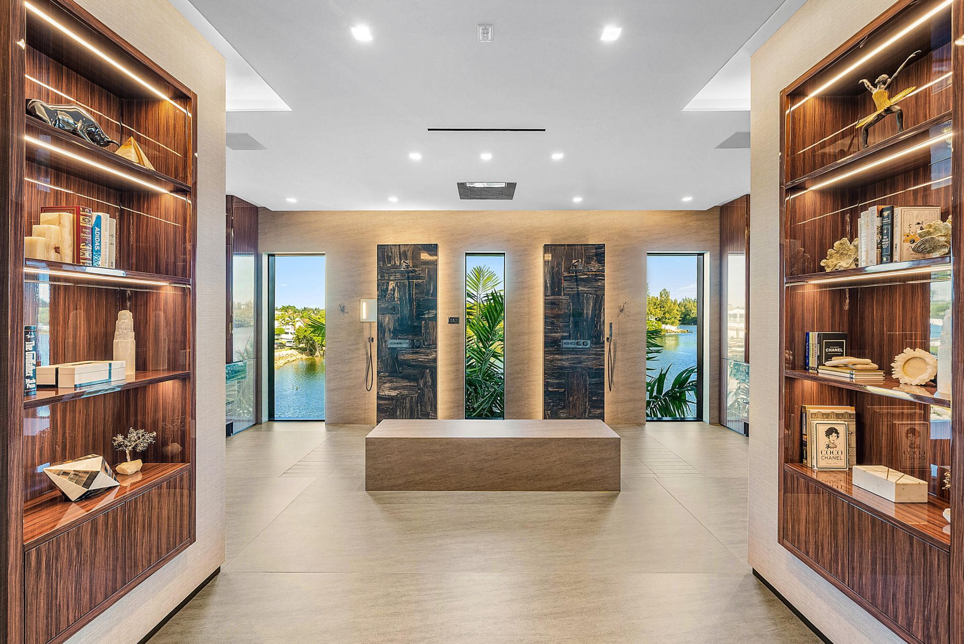 2934 NE 8th Avenue, Boca Raton, FL 33431 Photo