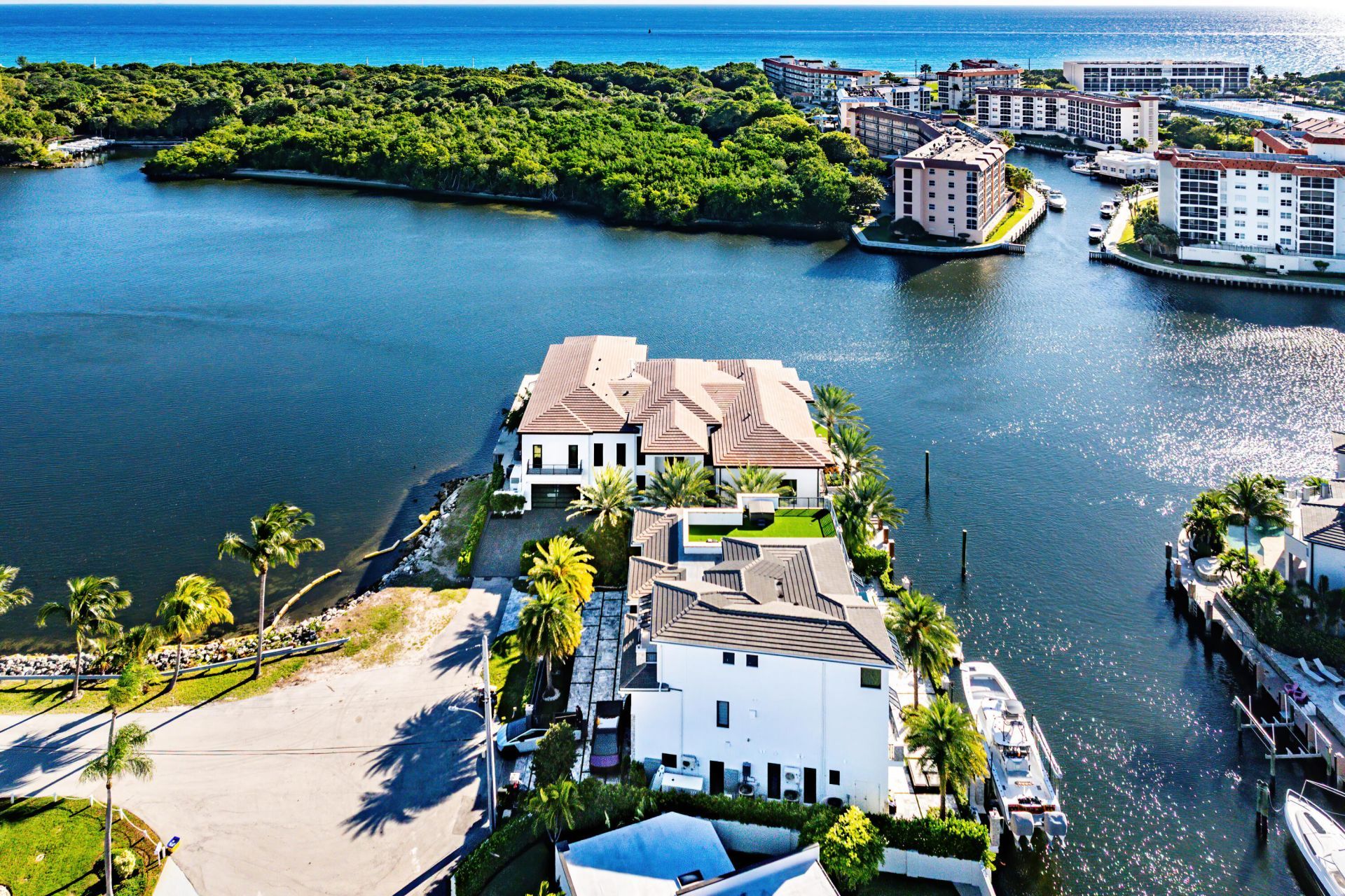 2934 NE 8th Avenue, Boca Raton, FL 33431 Photo