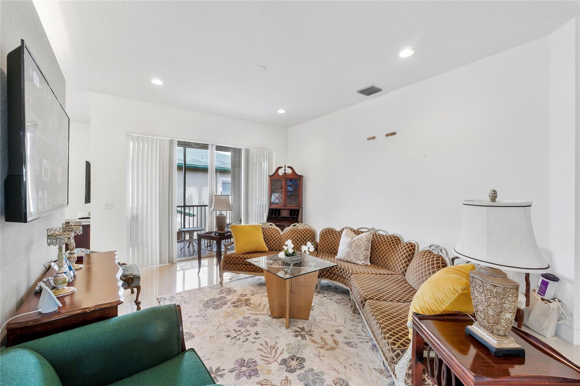 7940 Exeter Circle E, Unit 201, Tamarac, FL 33321 Photo