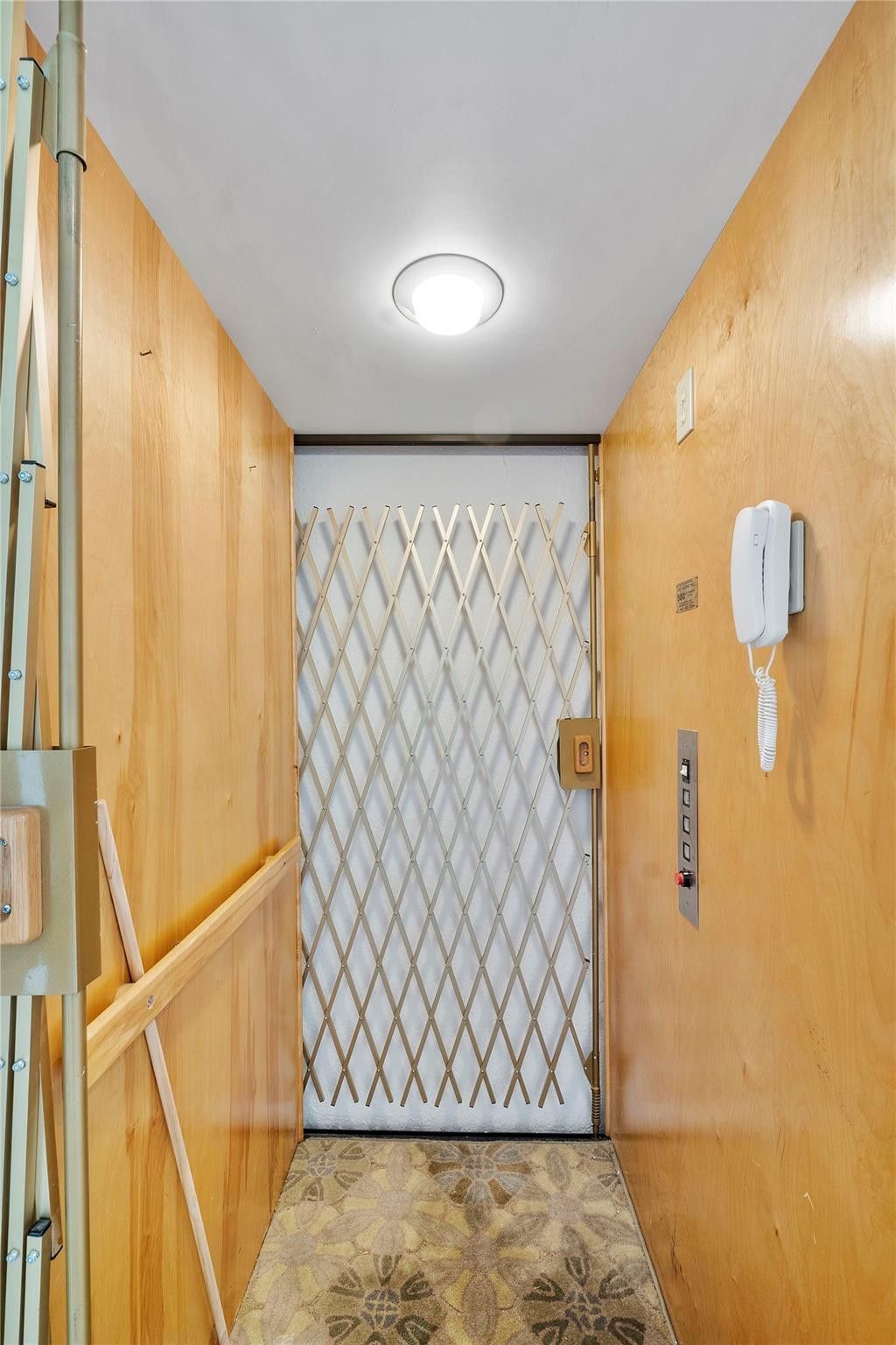 7940 Exeter Circle E, Unit 201, Tamarac, FL 33321 Photo