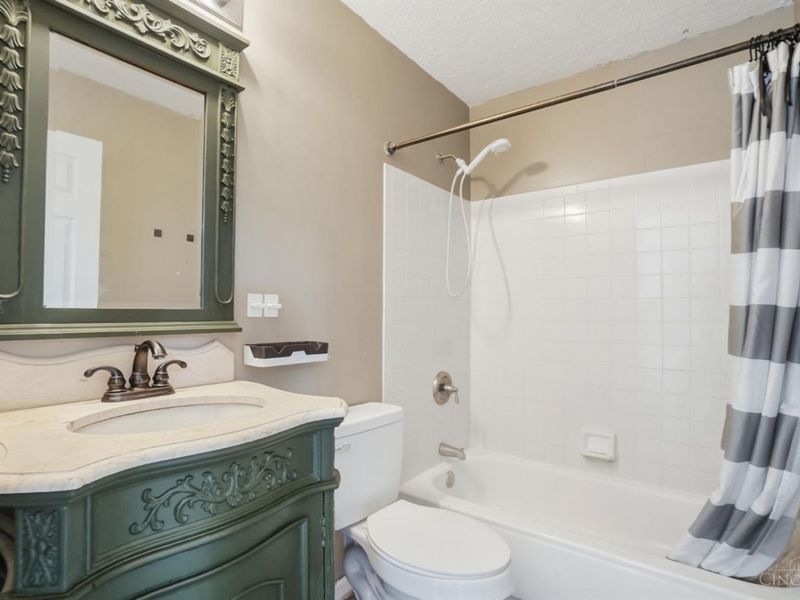 7771 Wild Turkey Walk, Hamilton Twp, OH 45039 Photo 24