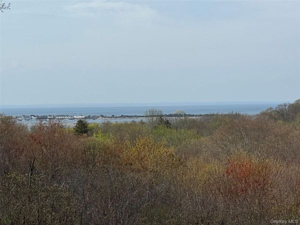 404 Mountain Ridge Drive, Mount Sinai, NY 11766