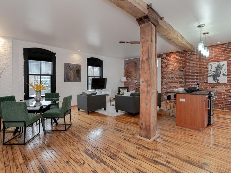 225 N 4th Street, Unit # 303, Columbus, OH 43215 Photo 8